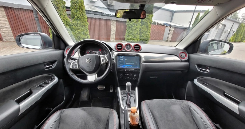 Suzuki Vitara cena 75900 przebieg: 110100, rok produkcji 2019 z Dobiegniew małe 781